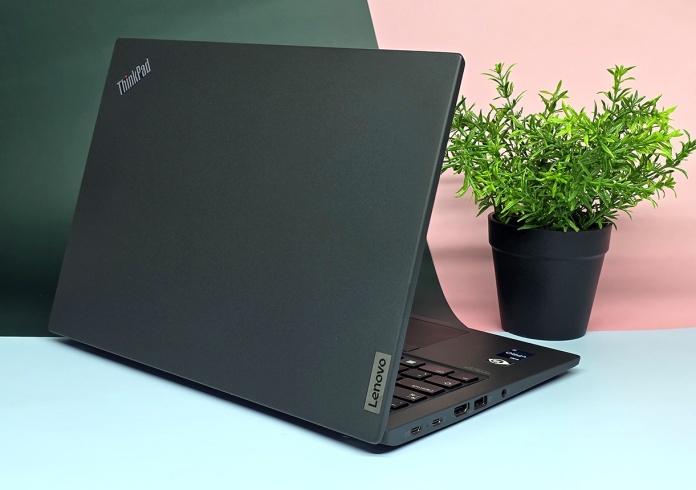 Lenovo ThinkPad X13 Gen 3 - zdjęcie produktu